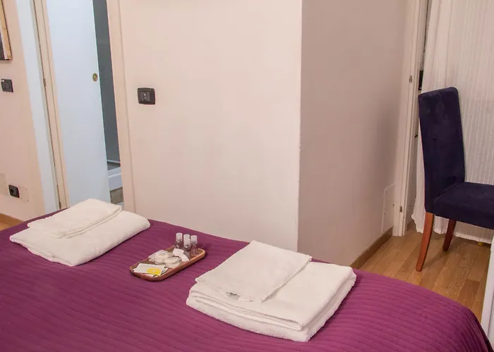 The Tramp בית הארחה 3*