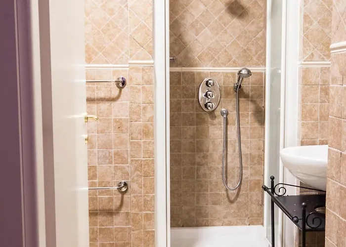 The Tramp בית הארחה לה ספציה